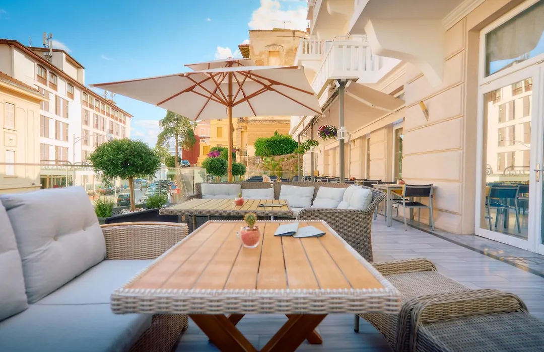 Astoria Hotel Opatija-1