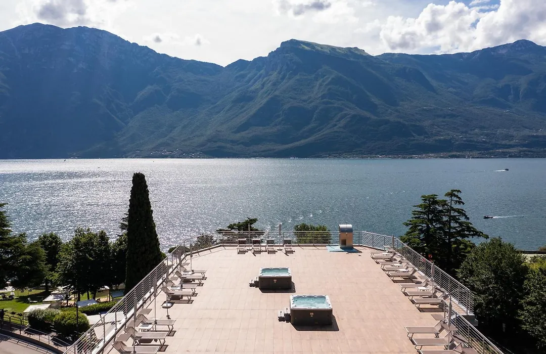 Hotel Sogno del Benaco-1