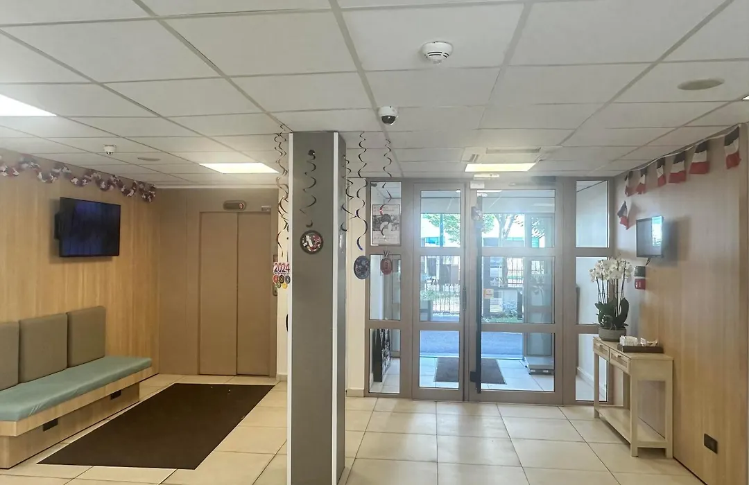 Première Classe Paris-Ouest Gennevilliers-1