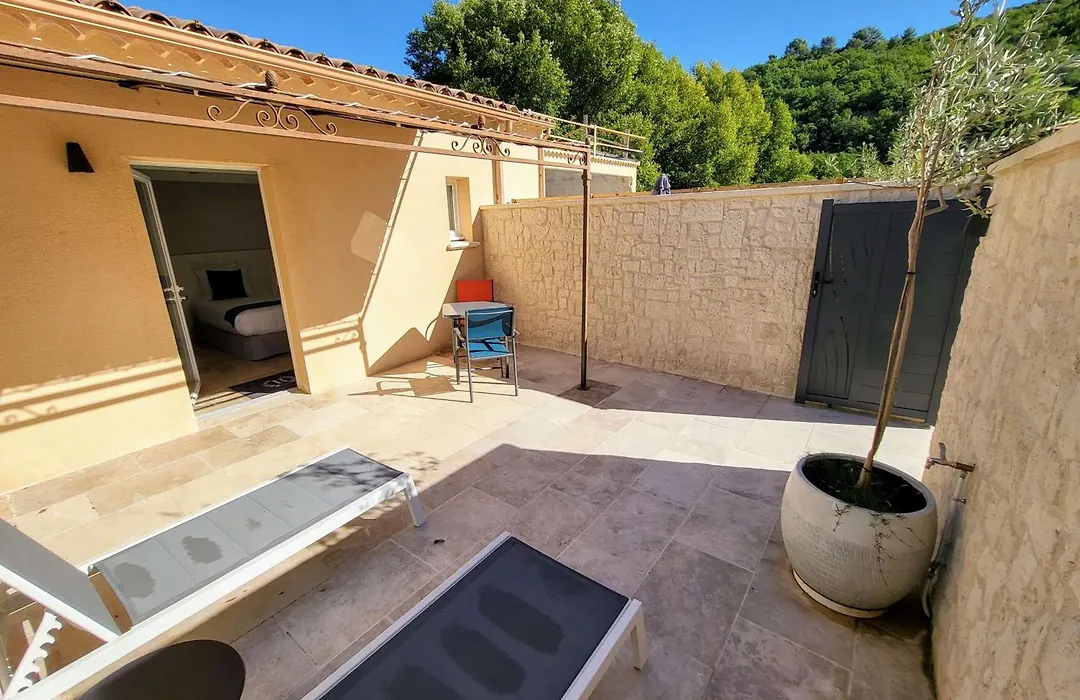 Domaine Ribiera, Hotel 5 Etoiles, SPA&Golf - Forcalquier-1