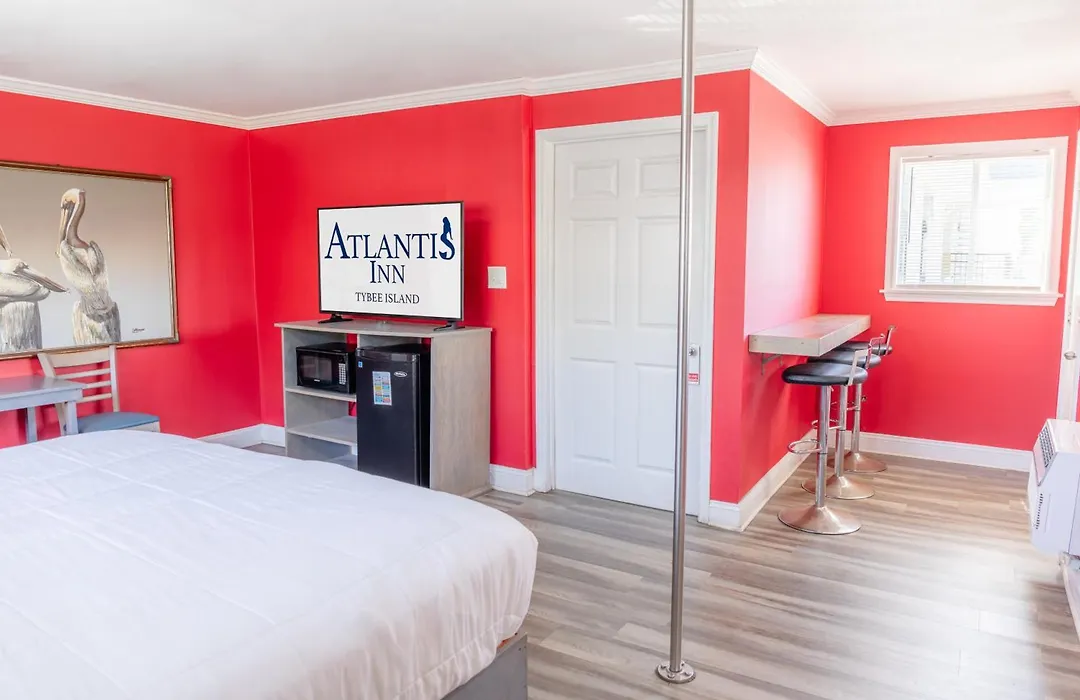Atlantis Inn - Tybee Island-1