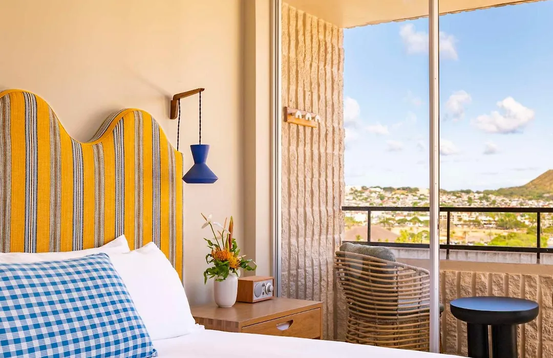 Wayfinder Waikiki - Voted Top 10 Best Hotels In Hawaii!-1