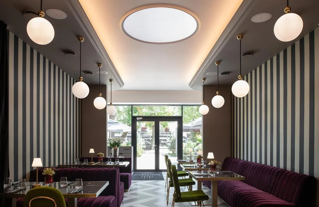 Amsterdam Plaza Hotel&SPA-1