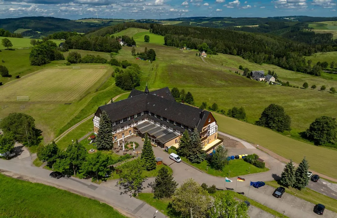 Panorama Berghotel Wettiner Hoehe-1