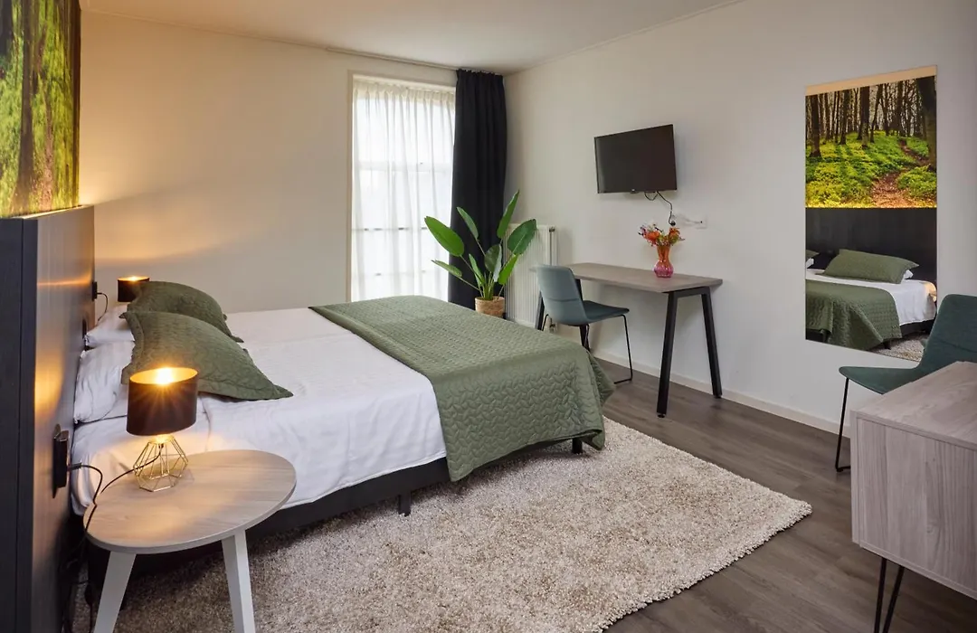 Hotel 'T Gemeentehuis-1