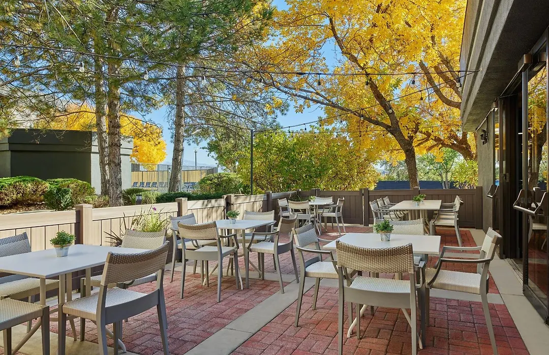 Four Points By Sheraton Salt Lake City Airport-1