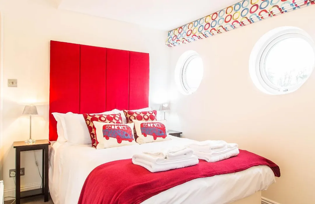 Alum Chine Beach House-1