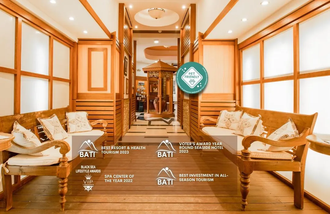 Emerald Beach Resort & Spa-1