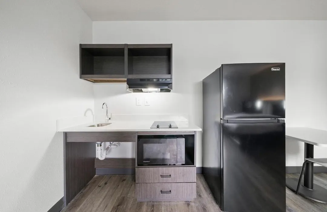 Southern Suites Columbus-1