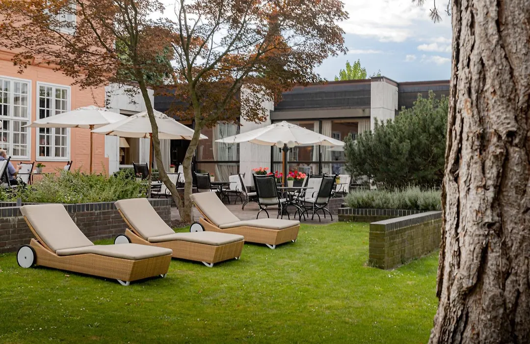 Althoff Hotel Fuerstenhof-1