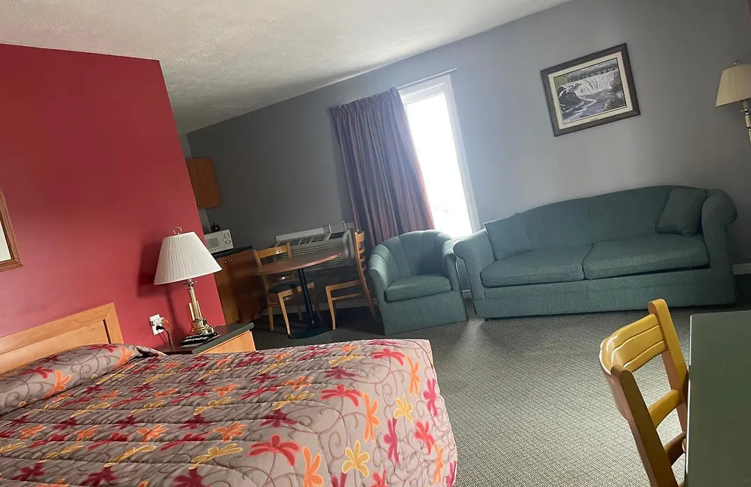 Hilltop Motel & Restaurant-1