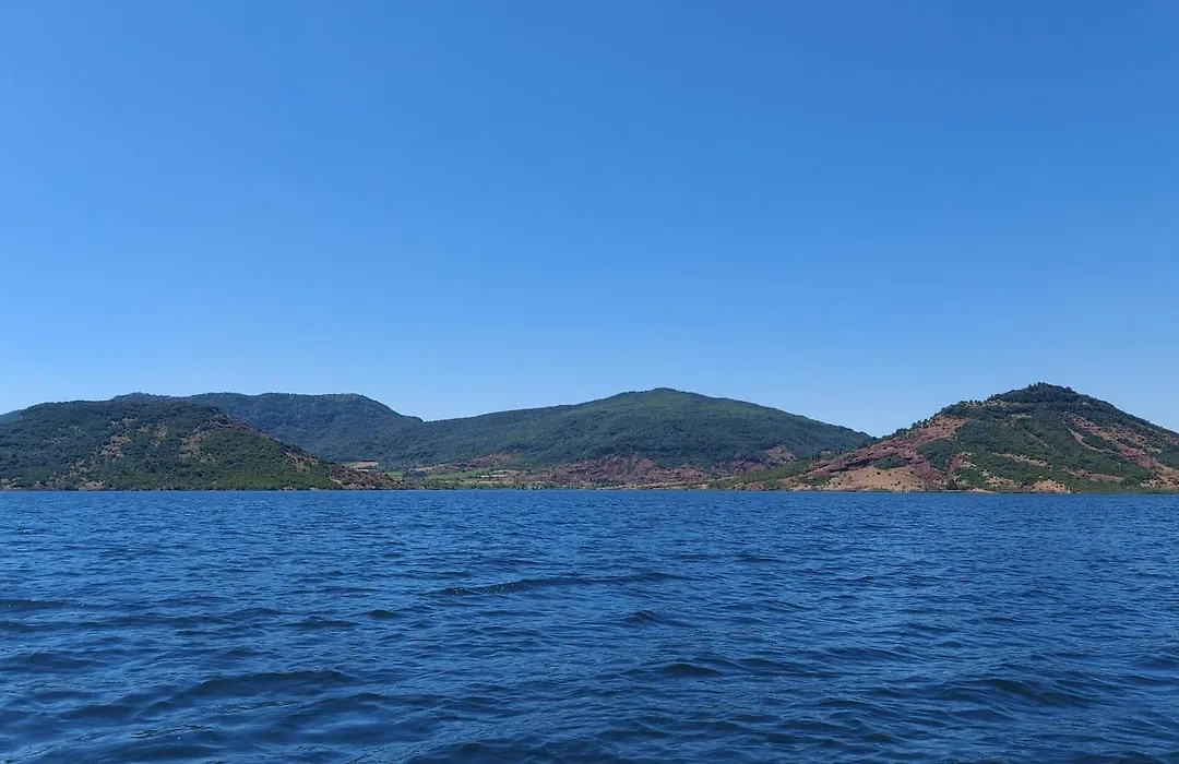 Escale au Salagou-1