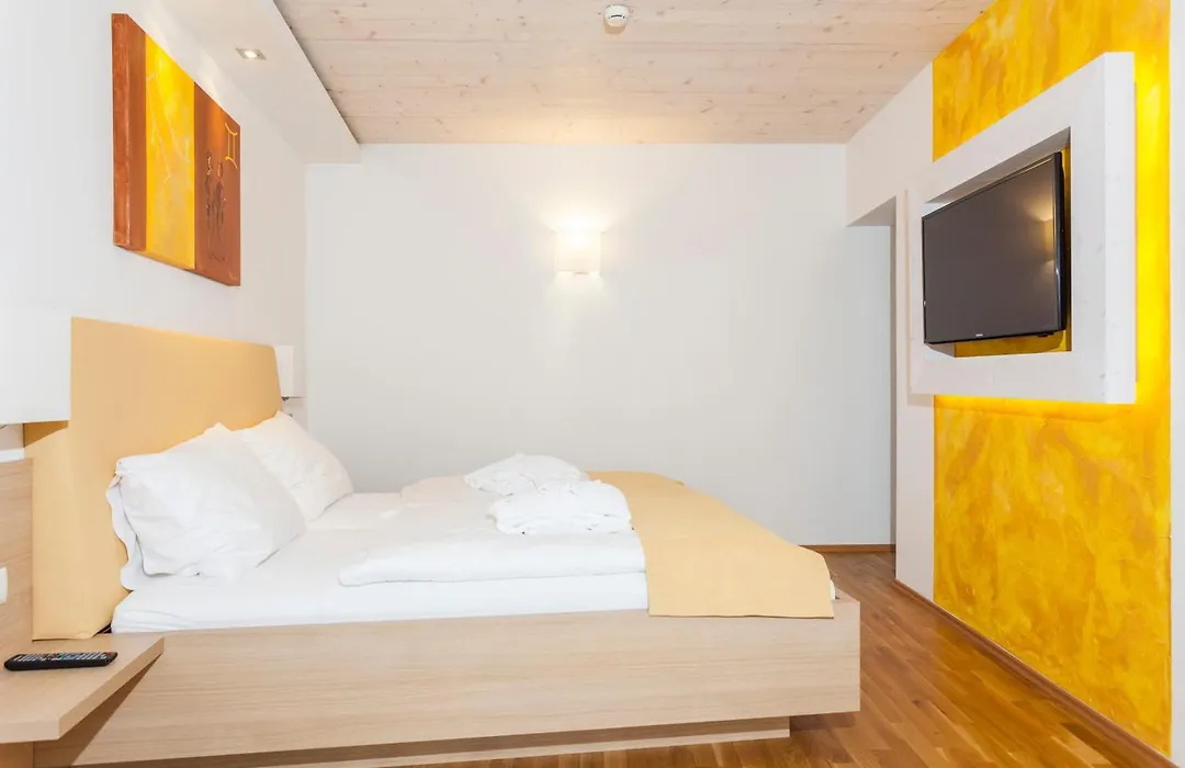 Joglland Hotel Prettenhofer-1