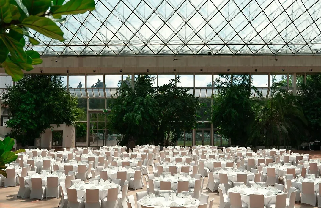 Eventhotel Pyramide-1