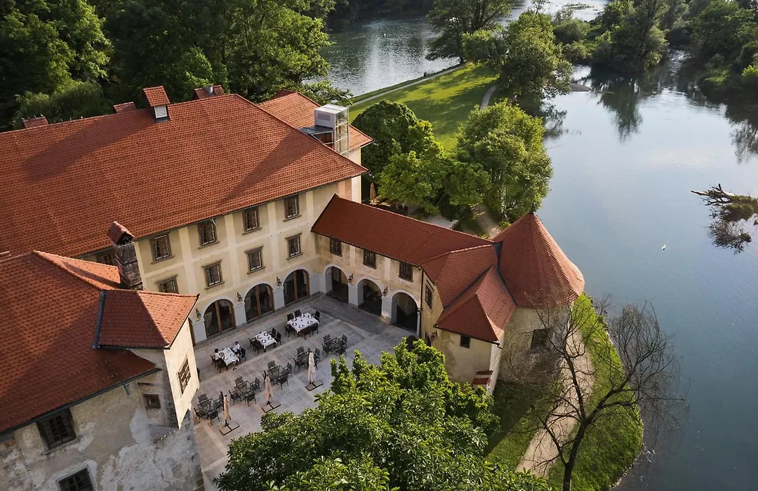 Hotel Grad Otocec - Relais Chateaux-1