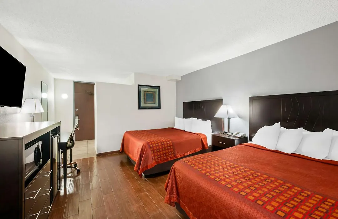 Surestay Plus Hotel By Best Western Lubbock Medical Center-1