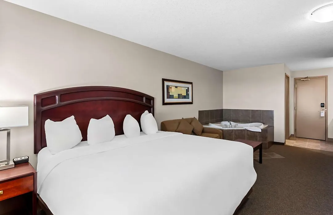Surestay Hotel By Best Western Bassano-1
