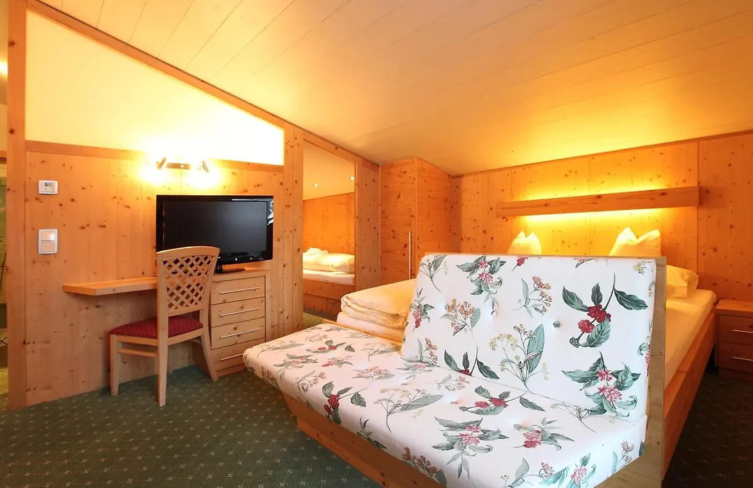 Hotel Anemone-1