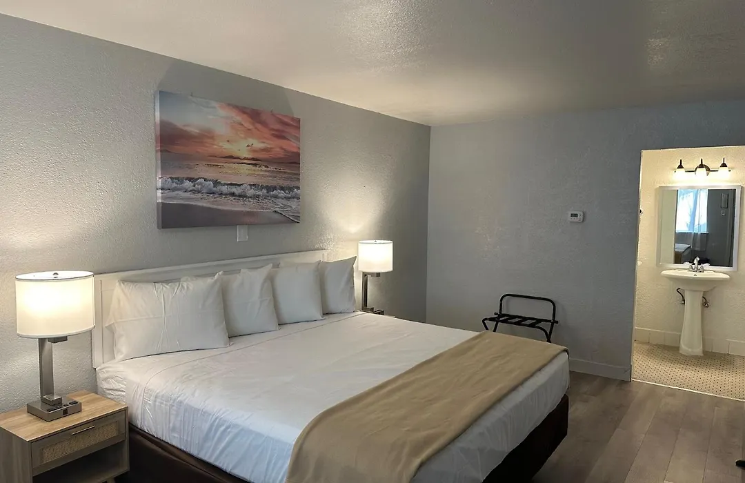 Premier Inns Metro-1