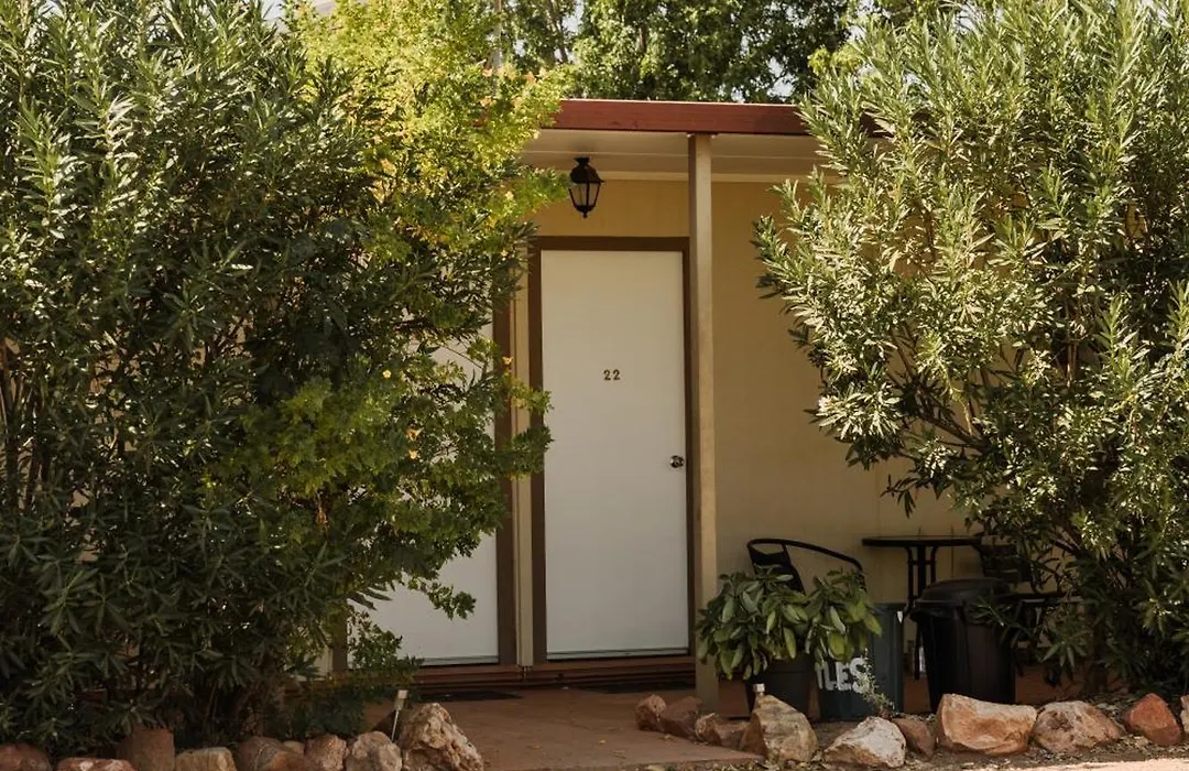 Wagon Wheel Motel-1