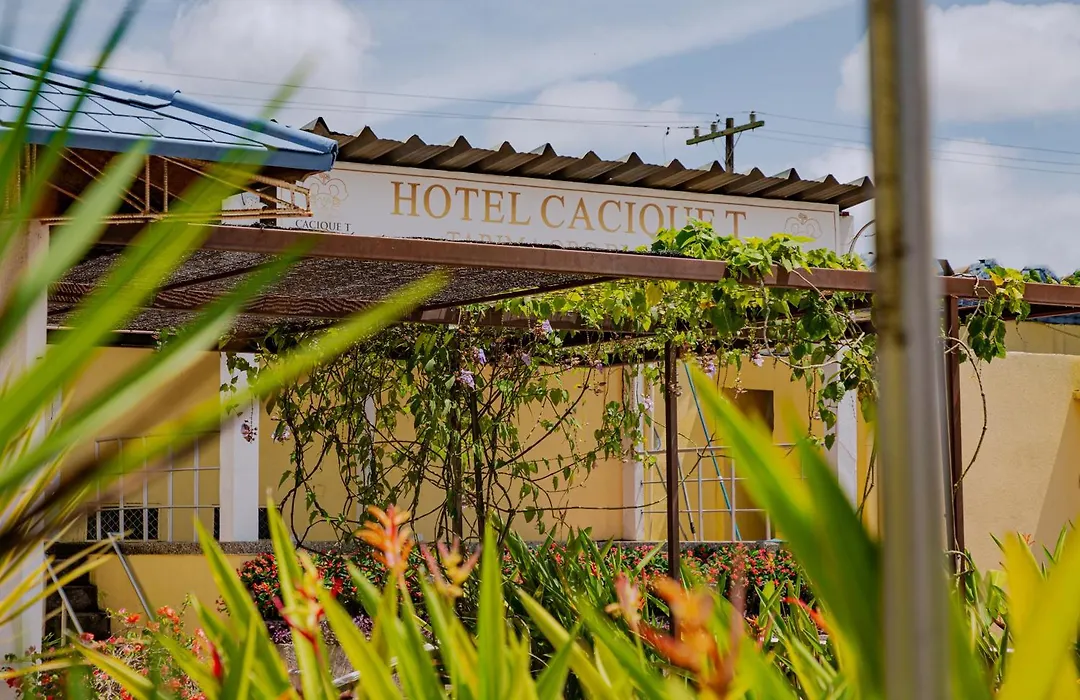 Hotel Cacique T-1
