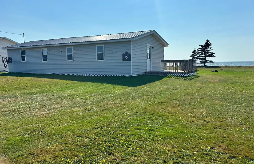 Cottages On Pei-Oceanfront-1