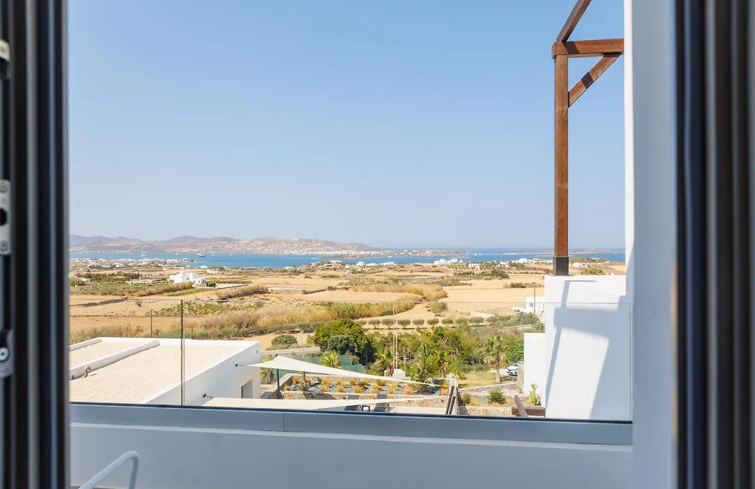 Kouros Blanc Resort & Suites-1