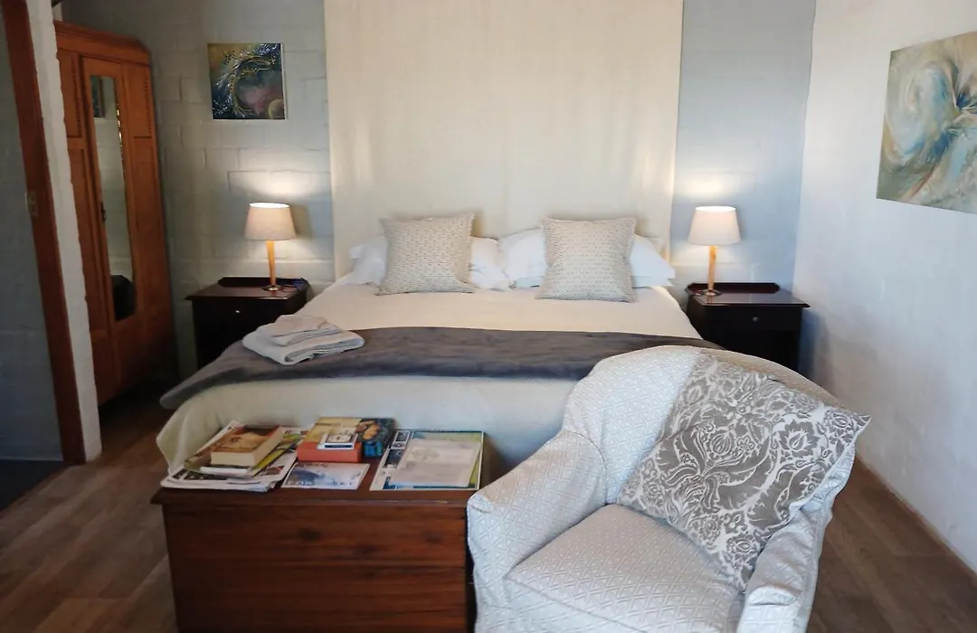 Hemel en Aarde Village Accommodation-1