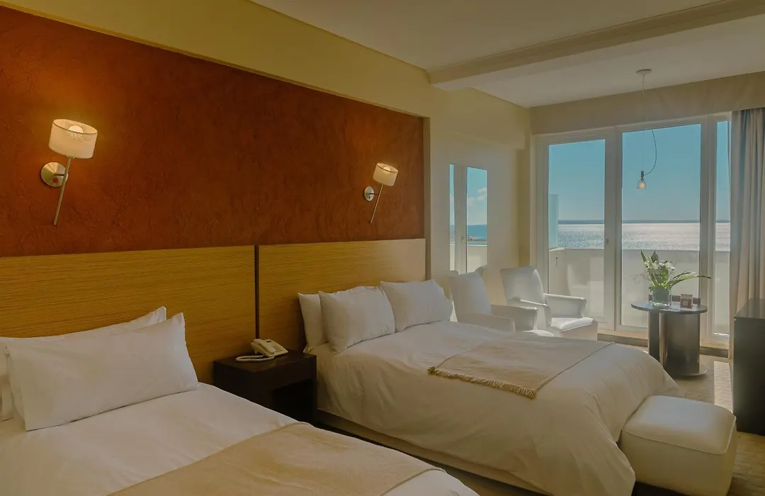 Rayentray Grand Hotel-1