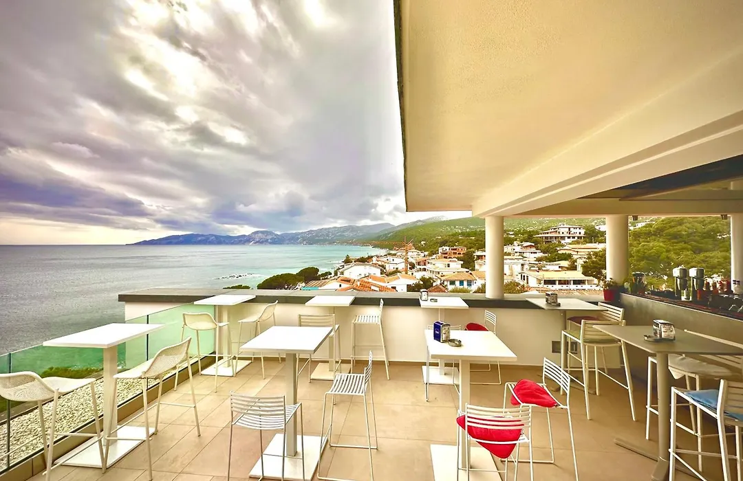 Hotel Cala Luna-1