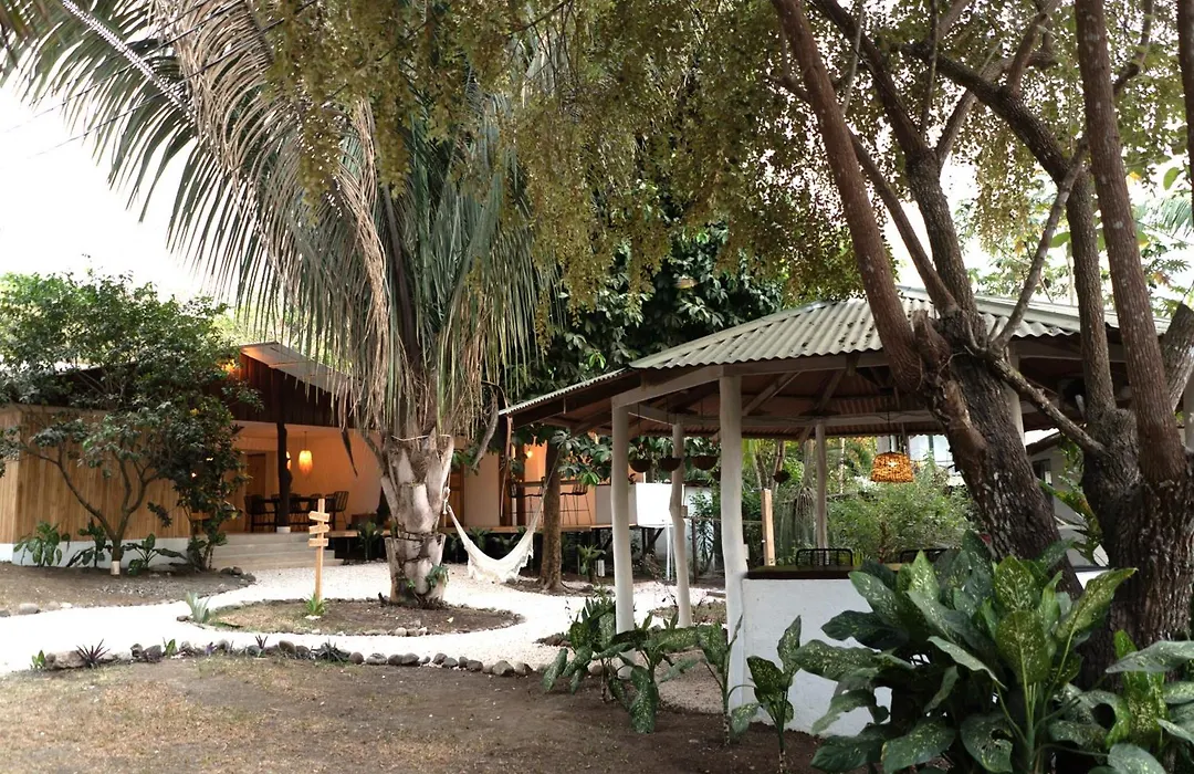 Cuatro Vientos Lodge & Apartments - Santa Teresa, Cr-1