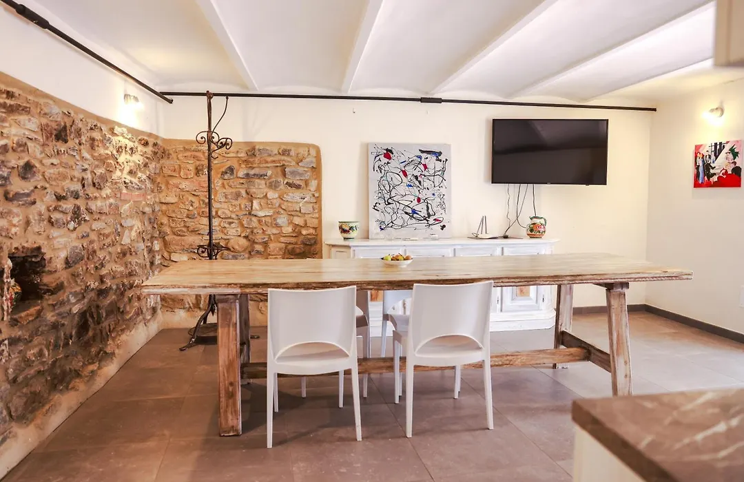 Affittacamere Borgo degli Artisti boutique rooms-1