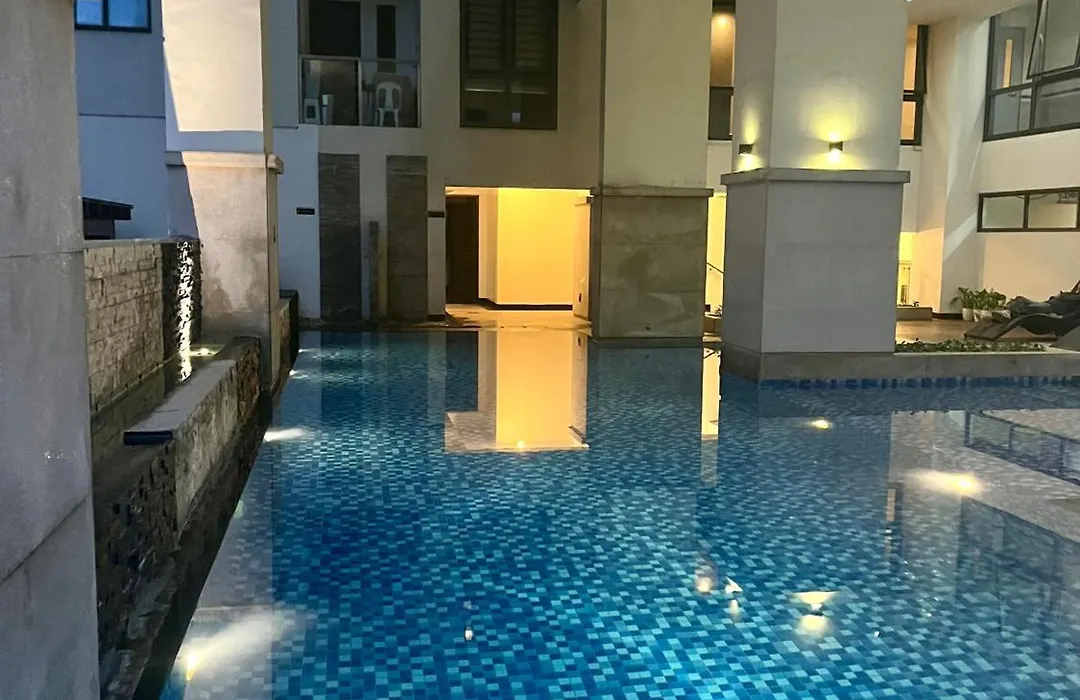Greenbelt Hamilton Tower 1 - By Es Elite Suites-1