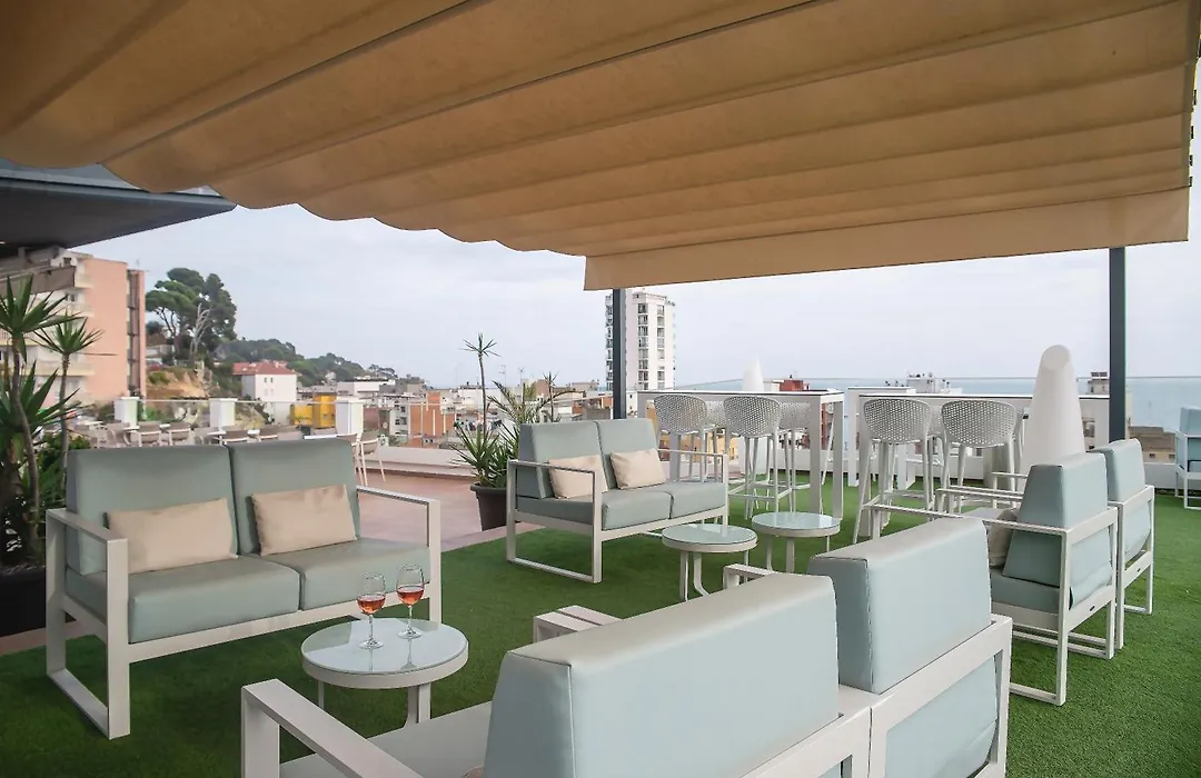 Hotel Lloret Santa Rosa By Pierre & Vacances-1