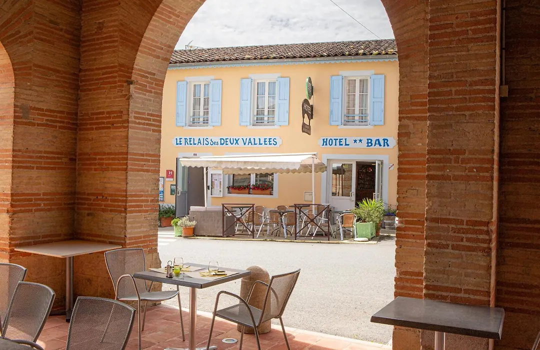Logis Hotels - Le relais des deux vallées - Hôtel et restaurant-1
