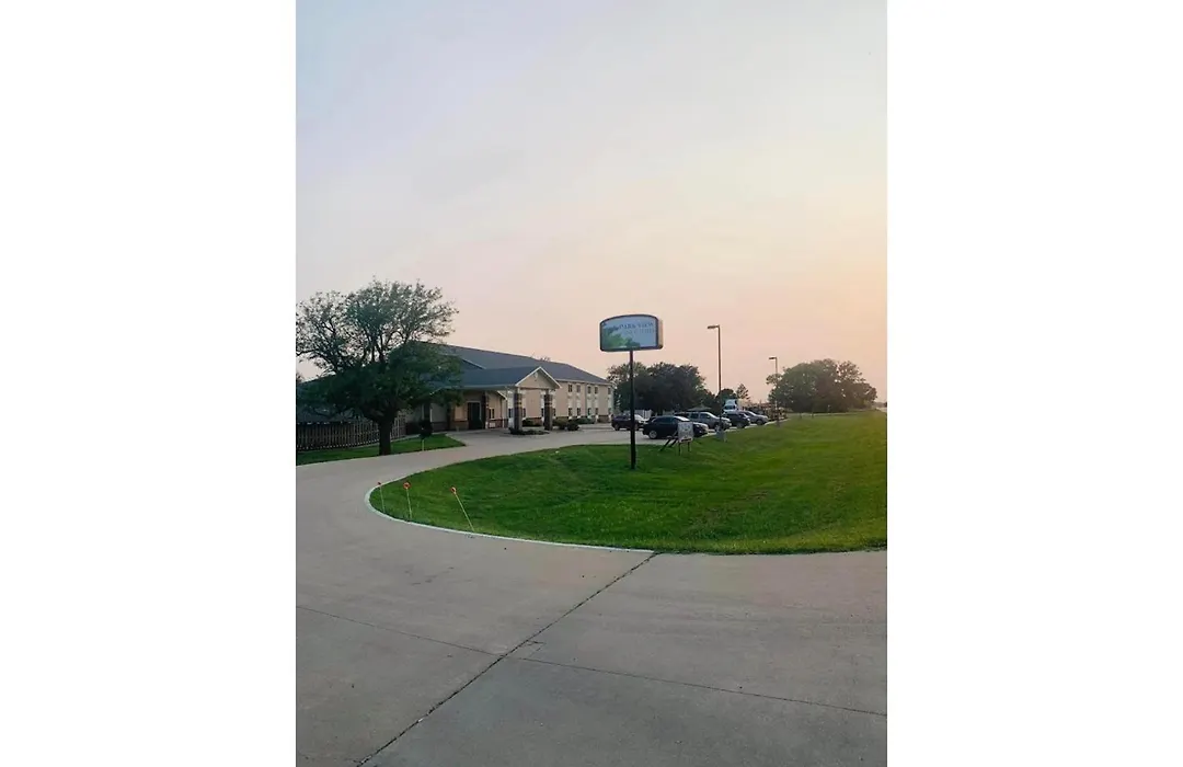 Park View Inn & Suites, Hoisington-1