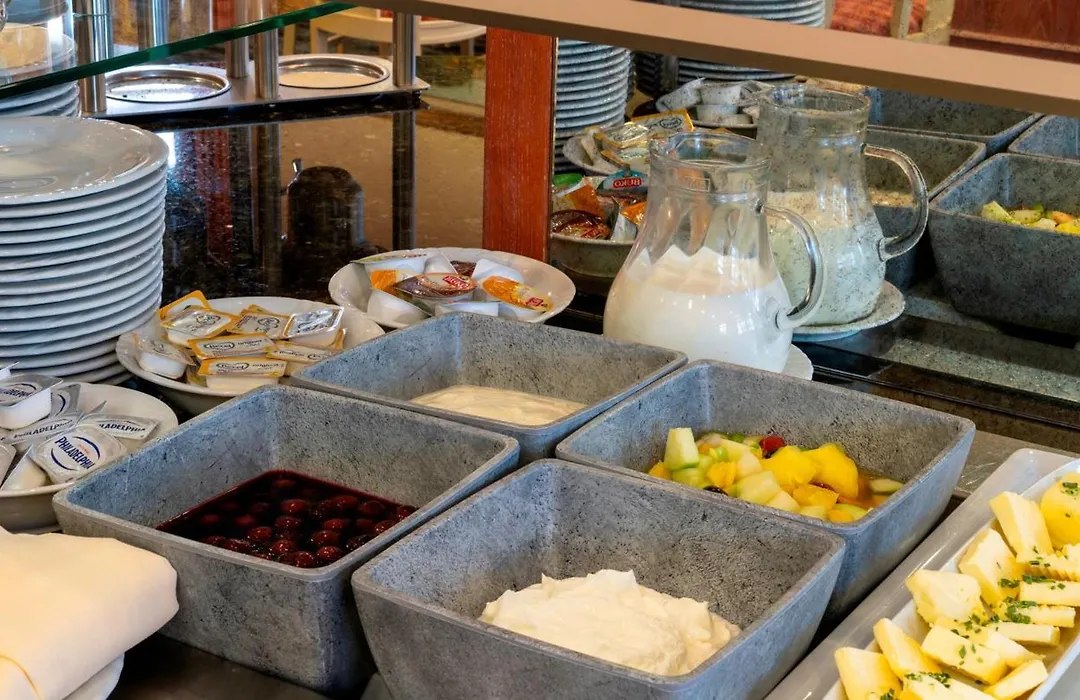 PLAZA Premium Parkhotel Norderstedt-1