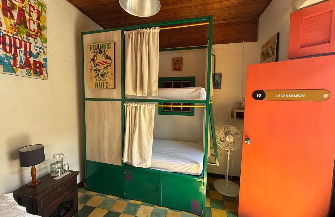 Viajero Hostel Cali&Salsa School-1