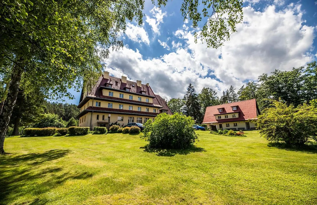 Parkhotel Skalni Mesto-1
