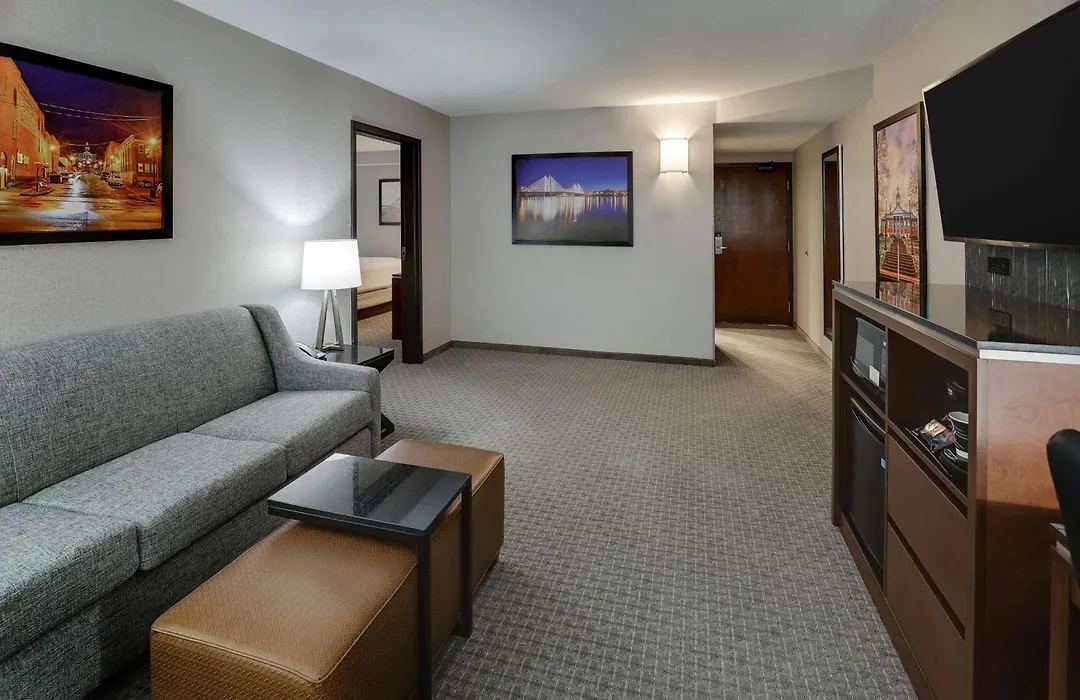 Drury Inn & Suites Cape Girardeau-1