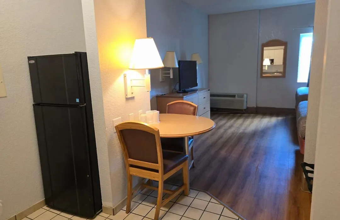 Motel 6-Biloxi, Ms - Beach-1