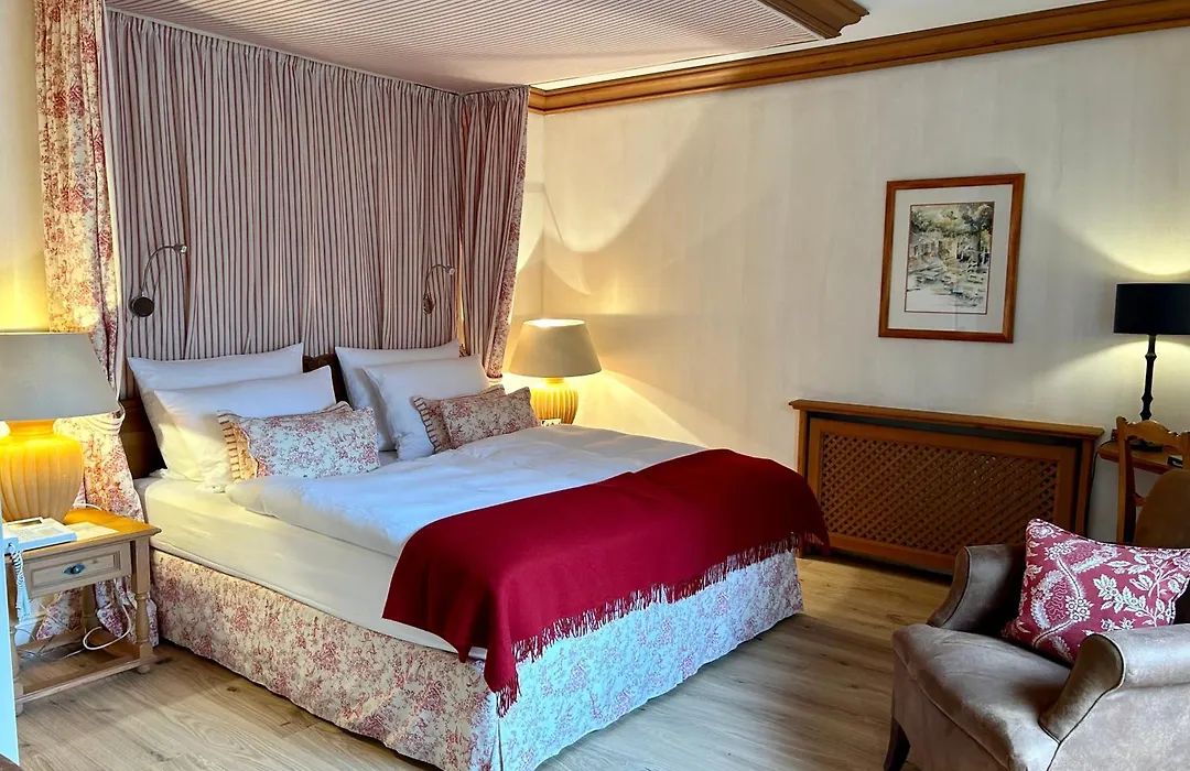 Brauereigasthof-Hotel Aying-1