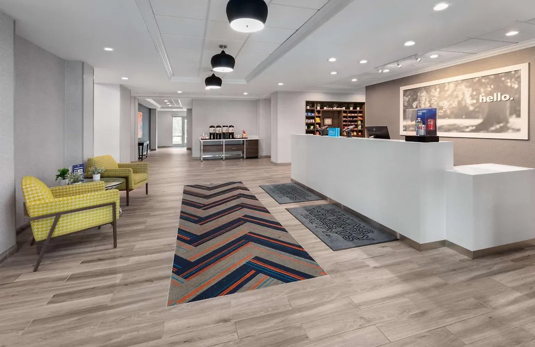 Hampton Inn & Suites Saginaw-1