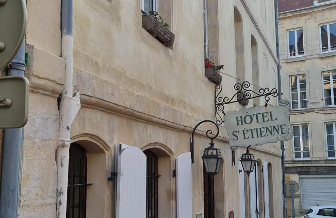 Hotel Saint Etienne-1