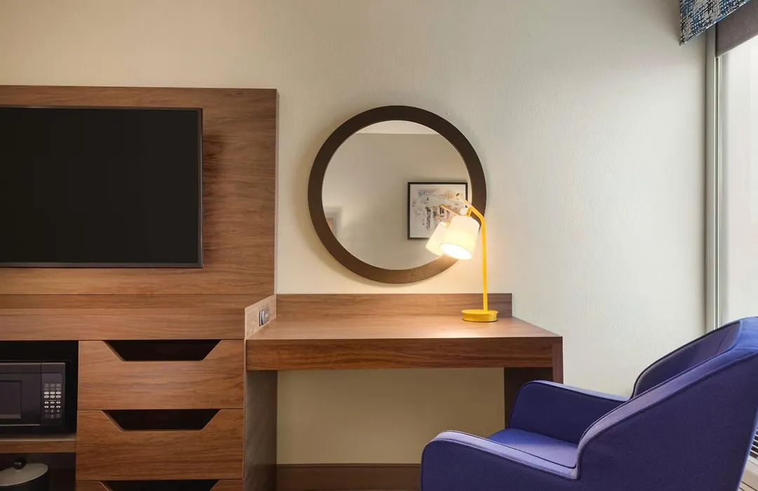 Hampton Inn Charlottesville-1