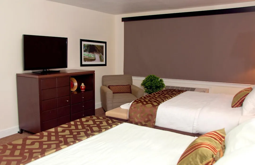 Mammoth Cave Lodge And Cabins-1