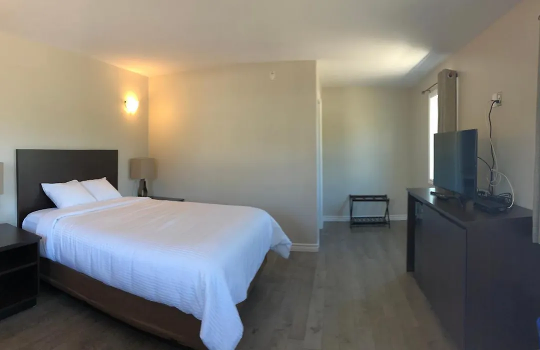 Kow'S Inn-1