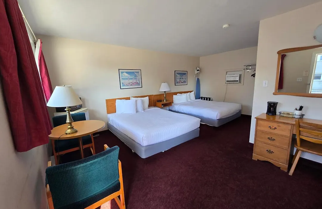 Travelodge By Wyndham Port Elgin-1