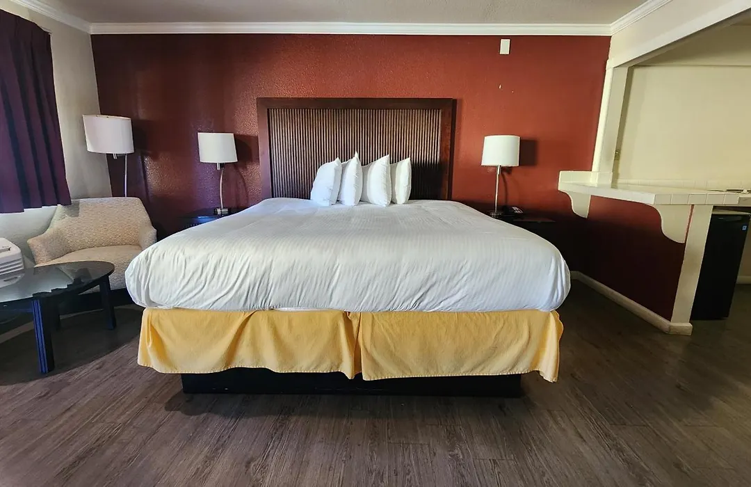 Mission Inn And Suites-1