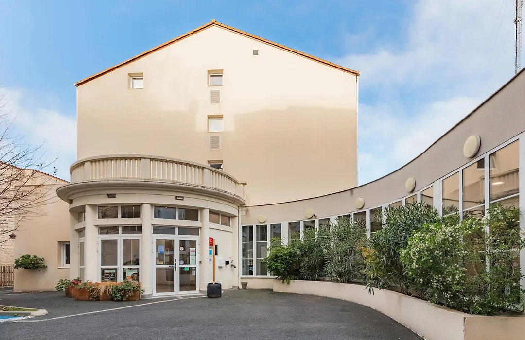 Appart'City Confort Niort Centre-1
